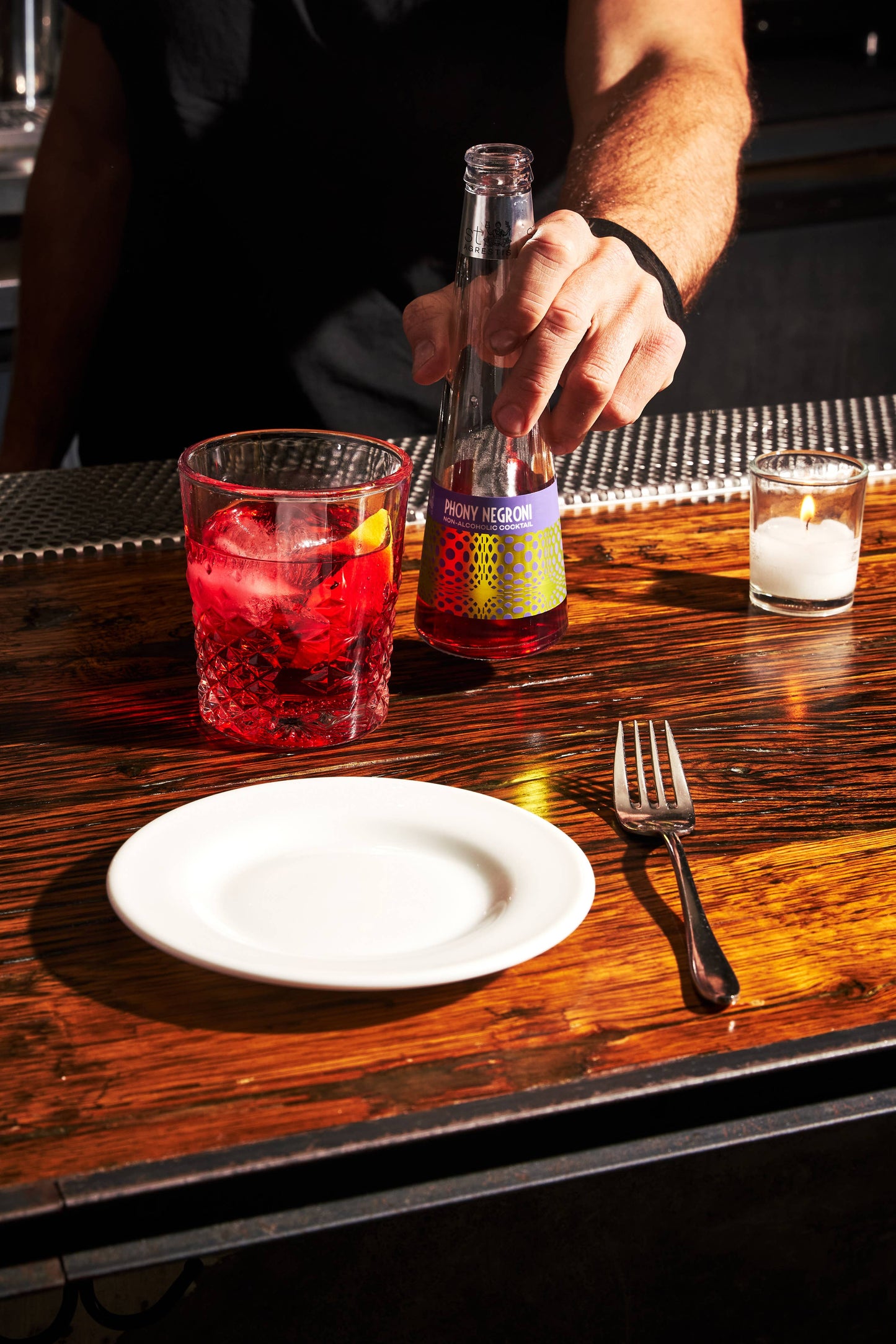 NA Phony Negroni, Single